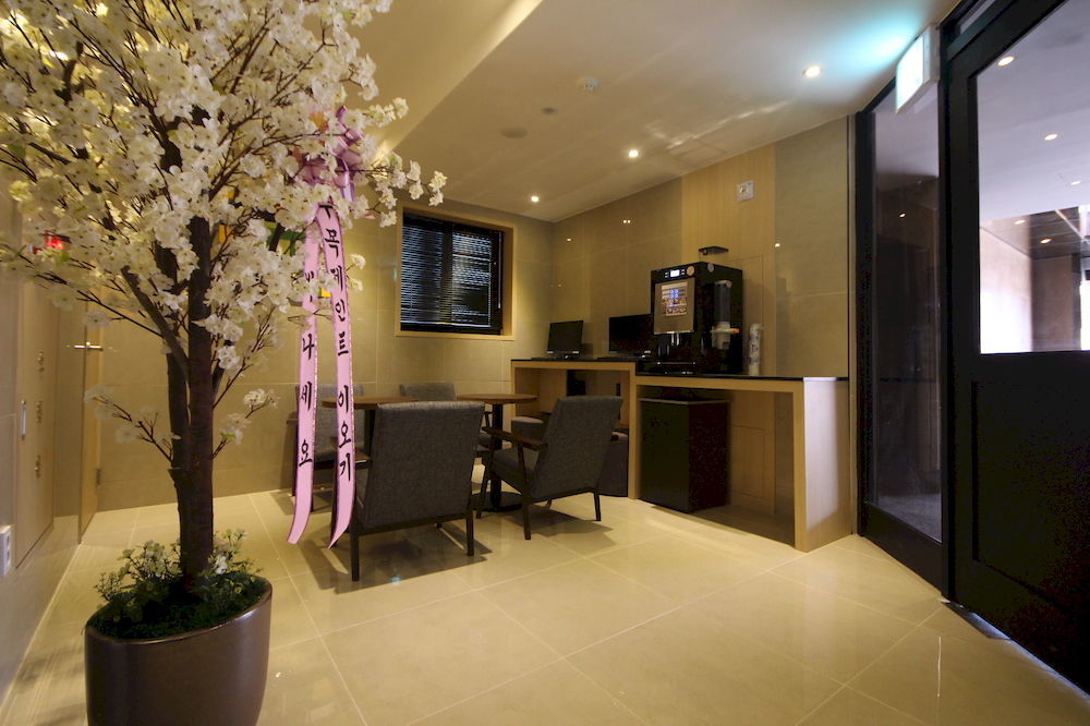 Almond Hotel Busan Station Exteriér fotografie